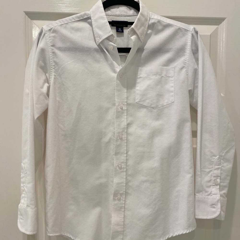 Chaps Boys white button down shirt. Size 12.